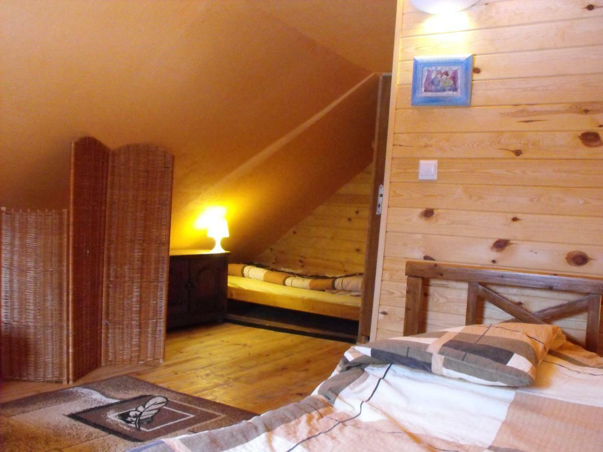 Agroturystyka Zacisze Czarna Owca Brzezanka ภายนอก รูปภาพ